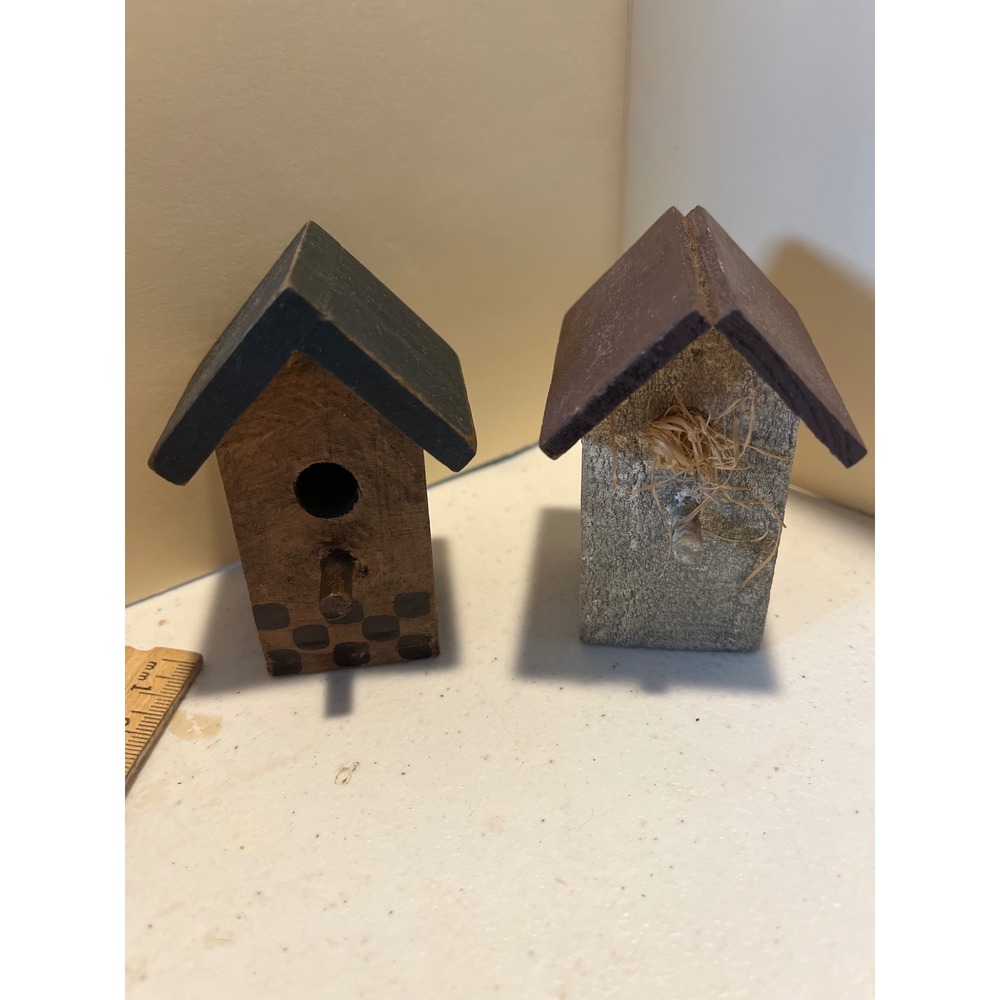 Set of 2 Miniature Wooden Birdhouses Rustic Primitive Farmhouse Decor 4 Inch